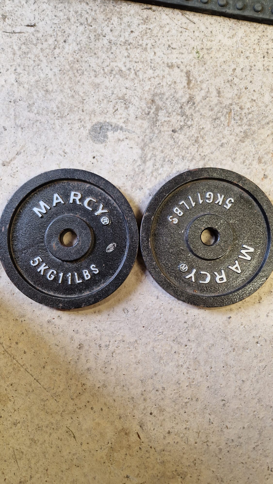 Second hand 1inch weight plates